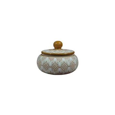 Cotton Vase